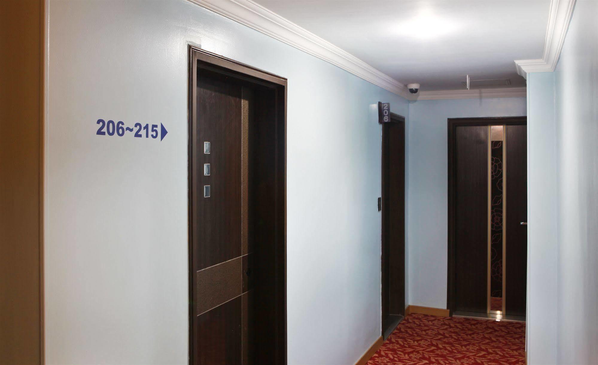 Hotel Galleria Saipan Garapan Exterior photo